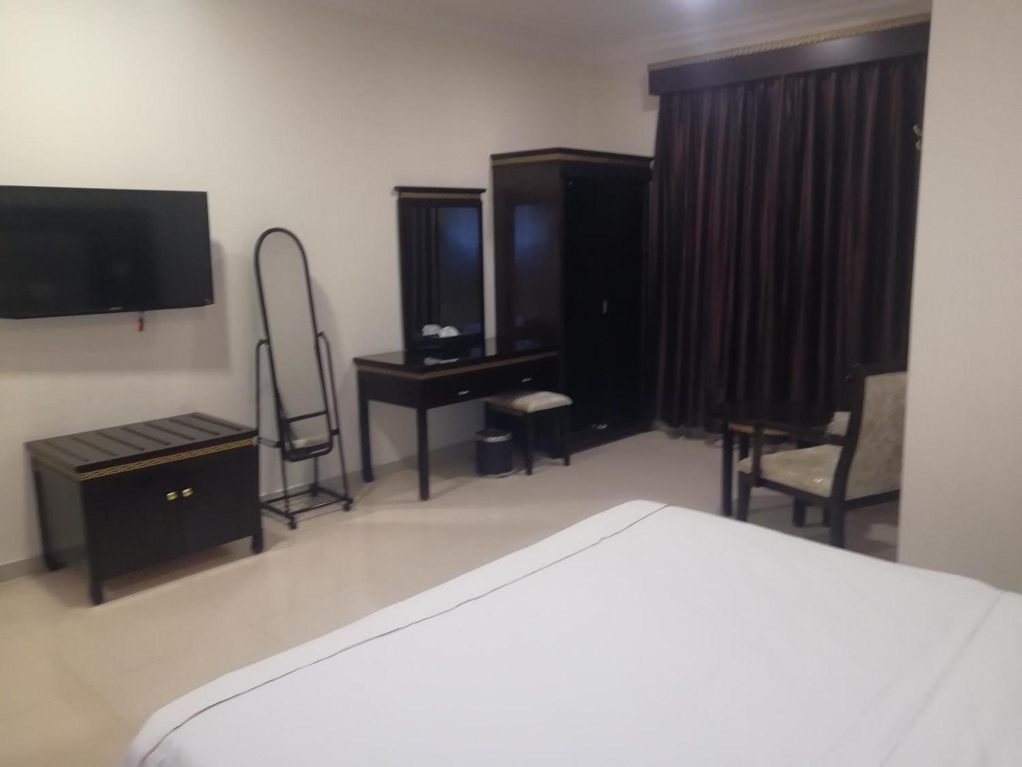 Al Masem Luxury Hotel Suites 3 Al Ahsa Al-Hofuf Kültér fotó